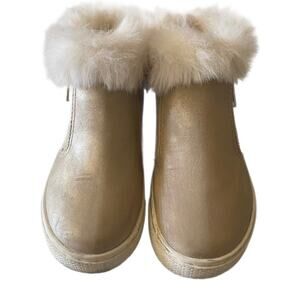 Children's Place Shimer Gold Faux Fur Trim Girls Boots SZ 9